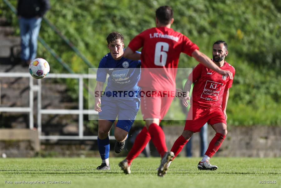 sport, action, Landesliga Nordwest, Kohlenberg Arena, Fussball, Fuchsstadt, FCF, BFV, ASV Rimpar, ASV, 14. Spieltag, 1. FC Fuchsstadt, 04.10.2025 - Bild-ID: 2513543