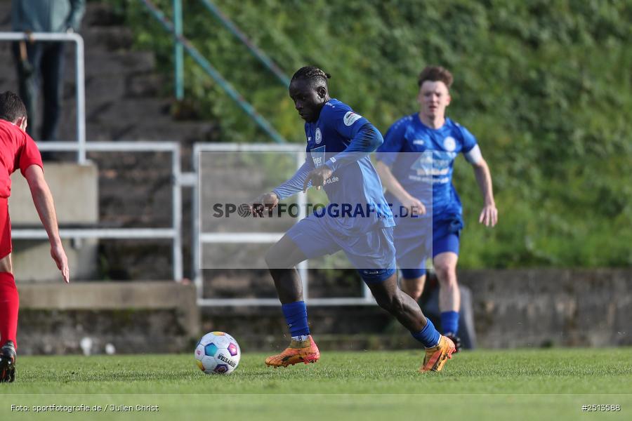 sport, action, Landesliga Nordwest, Kohlenberg Arena, Fussball, Fuchsstadt, FCF, BFV, ASV Rimpar, ASV, 14. Spieltag, 1. FC Fuchsstadt, 04.10.2025 - Bild-ID: 2513588