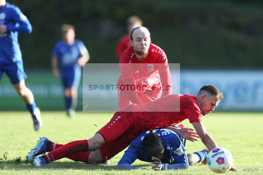sport, action, Landesliga Nordwest, Kohlenberg Arena, Fussball, Fuchsstadt, FCF, BFV, ASV Rimpar, ASV, 14. Spieltag, 1. FC Fuchsstadt, 04.10.2025 - Bild-ID: 2513657