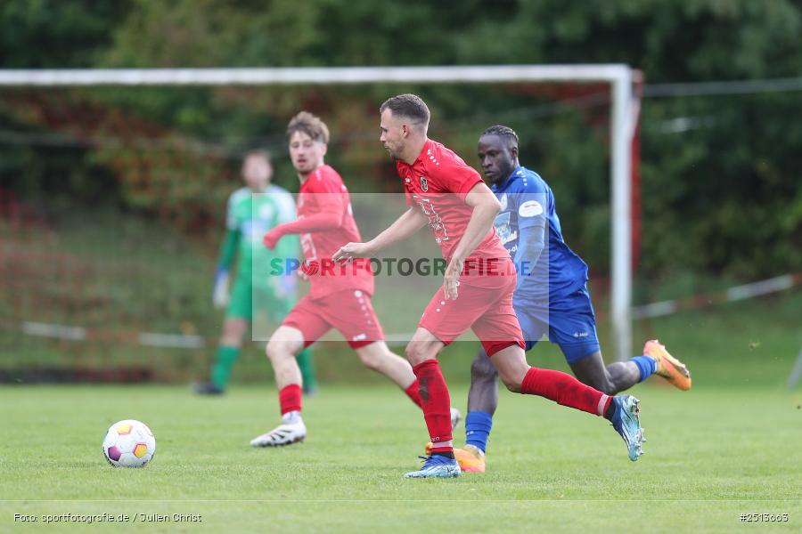 sport, action, Landesliga Nordwest, Kohlenberg Arena, Fussball, Fuchsstadt, FCF, BFV, ASV Rimpar, ASV, 14. Spieltag, 1. FC Fuchsstadt, 04.10.2025 - Bild-ID: 2513663