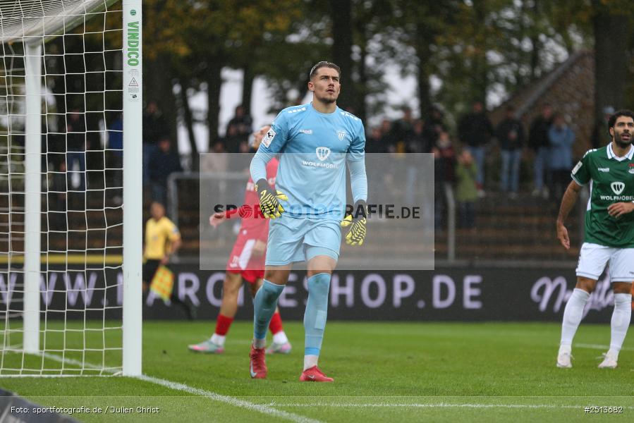 sport, action, Schweinfurt, Sachs-Stadion, SCV, SC Verl, Fussball, FCS, DFB, 3. Liga, 10. Spieltag, 1. FC Schweinfurt 1905, 04.10.2025 - Bild-ID: 2513682