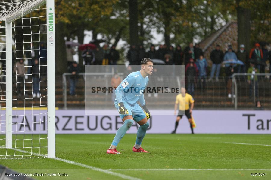 sport, action, Schweinfurt, Sachs-Stadion, SCV, SC Verl, Fussball, FCS, DFB, 3. Liga, 10. Spieltag, 1. FC Schweinfurt 1905, 04.10.2025 - Bild-ID: 2513691