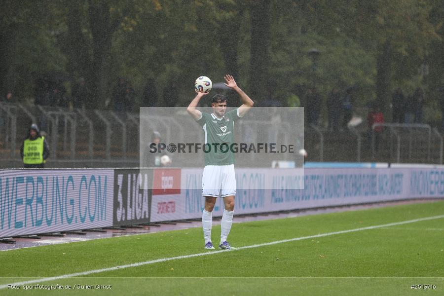 sport, action, Schweinfurt, Sachs-Stadion, SCV, SC Verl, Fussball, FCS, DFB, 3. Liga, 10. Spieltag, 1. FC Schweinfurt 1905, 04.10.2025 - Bild-ID: 2513716