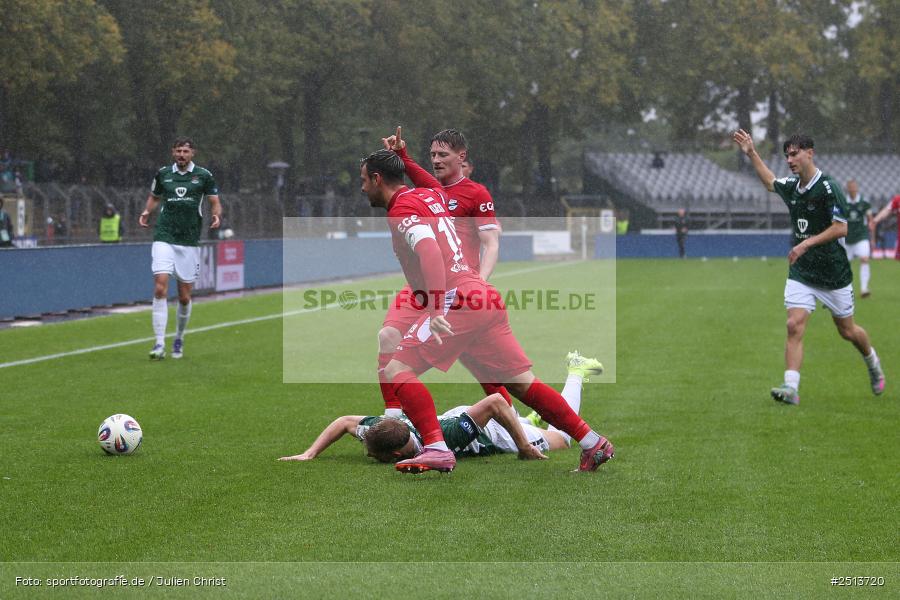 sport, action, Schweinfurt, Sachs-Stadion, SCV, SC Verl, Fussball, FCS, DFB, 3. Liga, 10. Spieltag, 1. FC Schweinfurt 1905, 04.10.2025 - Bild-ID: 2513720