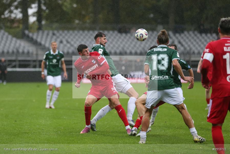 sport, action, Schweinfurt, Sachs-Stadion, SCV, SC Verl, Fussball, FCS, DFB, 3. Liga, 10. Spieltag, 1. FC Schweinfurt 1905, 04.10.2025 - Bild-ID: 2513722