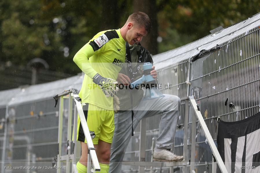 sport, action, Schweinfurt, Sachs-Stadion, SCV, SC Verl, Fussball, FCS, DFB, 3. Liga, 10. Spieltag, 1. FC Schweinfurt 1905, 04.10.2025 - Bild-ID: 2513745
