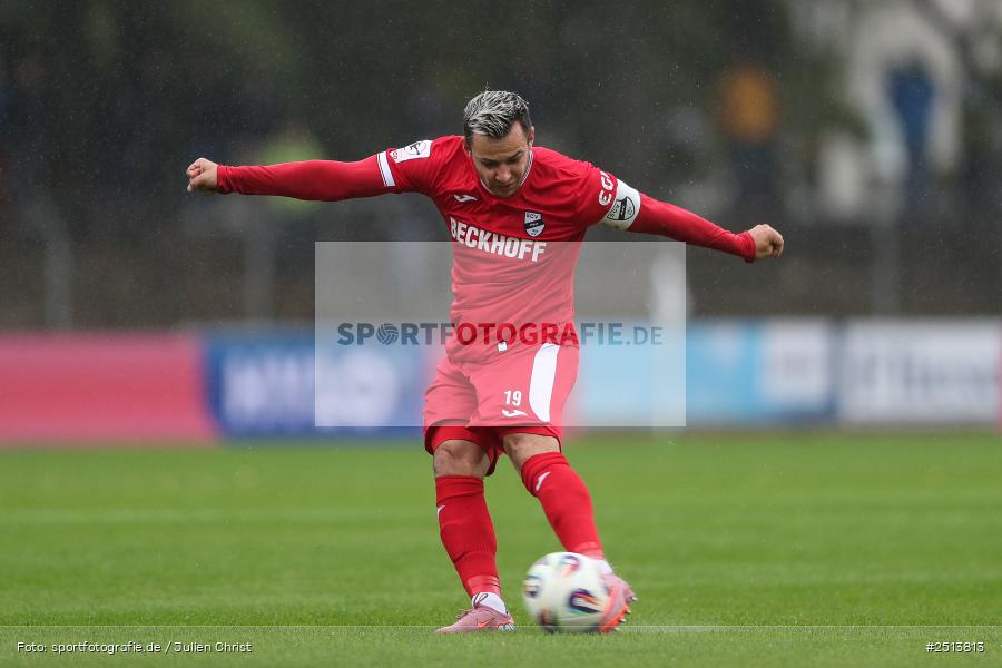 sport, action, Schweinfurt, Sachs-Stadion, SCV, SC Verl, Fussball, FCS, DFB, 3. Liga, 10. Spieltag, 1. FC Schweinfurt 1905, 04.10.2025 - Bild-ID: 2513813