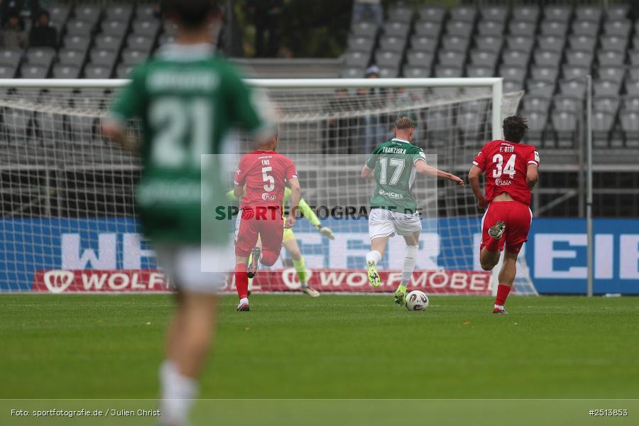 sport, action, Schweinfurt, Sachs-Stadion, SCV, SC Verl, Fussball, FCS, DFB, 3. Liga, 10. Spieltag, 1. FC Schweinfurt 1905, 04.10.2025 - Bild-ID: 2513853