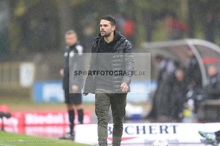 sport, action, Schweinfurt, Sachs-Stadion, SCV, SC Verl, Fussball, FCS, DFB, 3. Liga, 10. Spieltag, 1. FC Schweinfurt 1905, 04.10.2025 - Bild-ID: 2513959