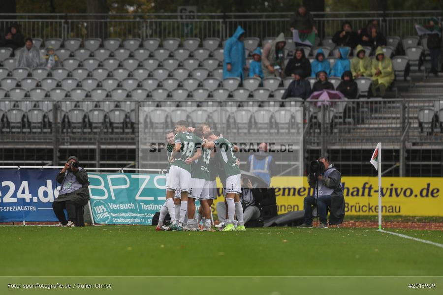 sport, action, Schweinfurt, Sachs-Stadion, SCV, SC Verl, Fussball, FCS, DFB, 3. Liga, 10. Spieltag, 1. FC Schweinfurt 1905, 04.10.2025 - Bild-ID: 2513969