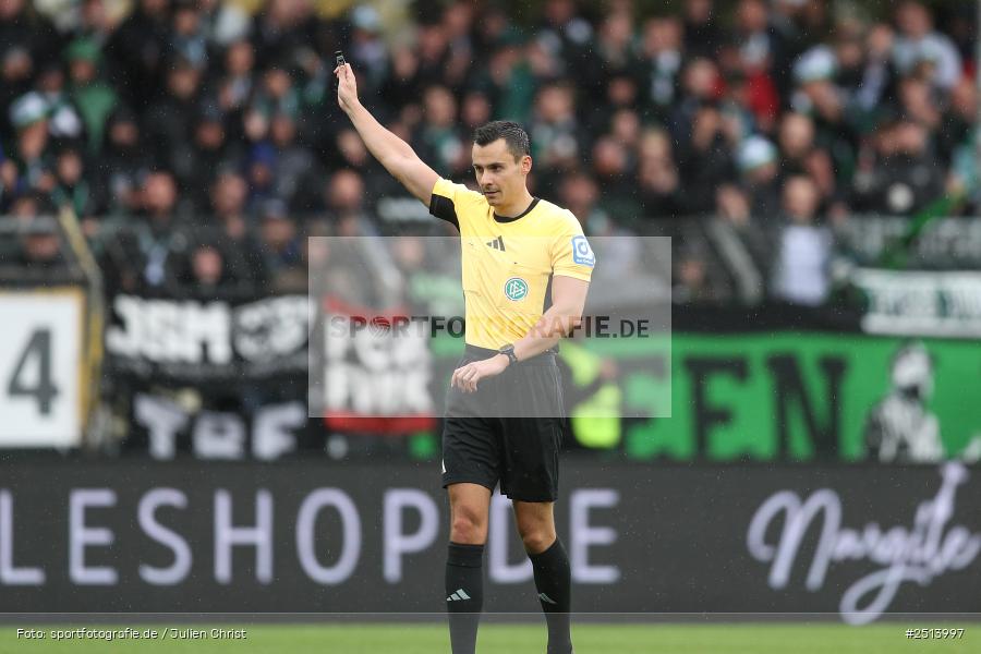 sport, action, Schweinfurt, Sachs-Stadion, SCV, SC Verl, Fussball, FCS, DFB, 3. Liga, 10. Spieltag, 1. FC Schweinfurt 1905, 04.10.2025 - Bild-ID: 2513997