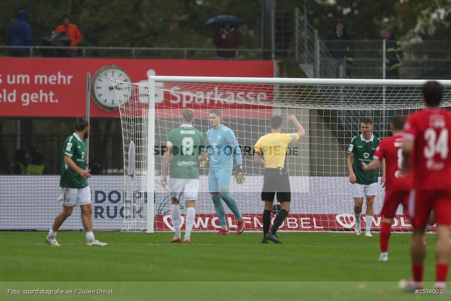 sport, action, Schweinfurt, Sachs-Stadion, SCV, SC Verl, Fussball, FCS, DFB, 3. Liga, 10. Spieltag, 1. FC Schweinfurt 1905, 04.10.2025 - Bild-ID: 2514002