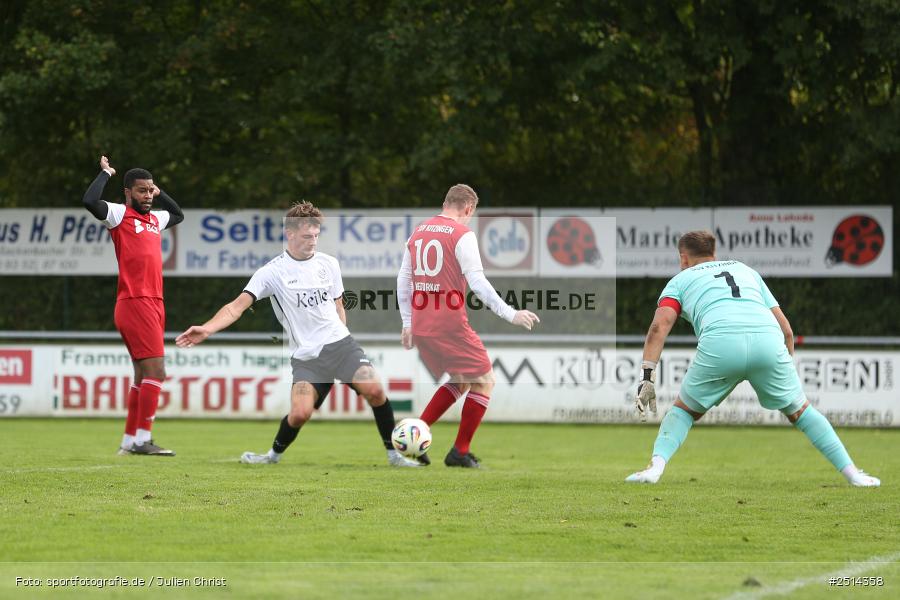 sport, action, TSV Lohr, Sportgelände, SSV Kitzingen, Lohr am Main, Fussball, Bezirksliga Unterfranken West, BFV, 12. Spieltag, 05.10.2025 - Bild-ID: 2514358