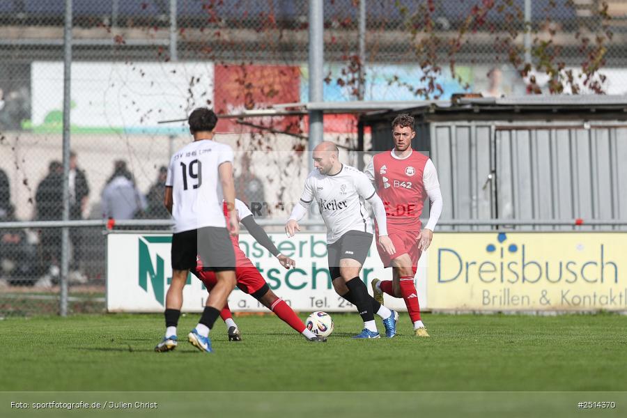 sport, action, TSV Lohr, Sportgelände, SSV Kitzingen, Lohr am Main, Fussball, Bezirksliga Unterfranken West, BFV, 12. Spieltag, 05.10.2025 - Bild-ID: 2514370