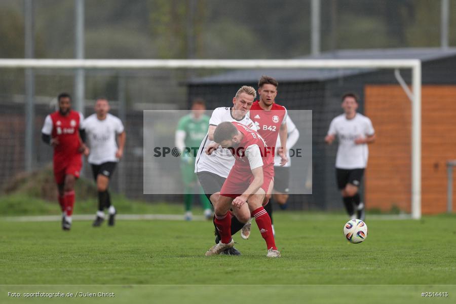 sport, action, TSV Lohr, Sportgelände, SSV Kitzingen, Lohr am Main, Fussball, Bezirksliga Unterfranken West, BFV, 12. Spieltag, 05.10.2025 - Bild-ID: 2514413