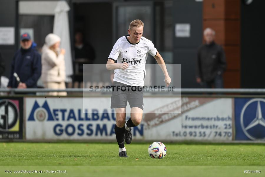 sport, action, TSV Lohr, Sportgelände, SSV Kitzingen, Lohr am Main, Fussball, Bezirksliga Unterfranken West, BFV, 12. Spieltag, 05.10.2025 - Bild-ID: 2514480