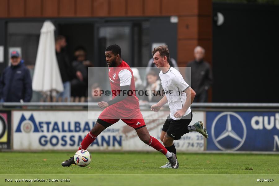 sport, action, TSV Lohr, Sportgelände, SSV Kitzingen, Lohr am Main, Fussball, Bezirksliga Unterfranken West, BFV, 12. Spieltag, 05.10.2025 - Bild-ID: 2514509