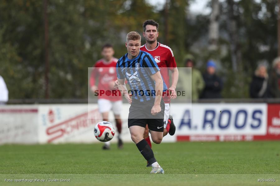 sport, action, TG Höchberg, Sportgelände, SV Birkenfeld, Fussball, Birkenfeld, Bezirksliga Unterfranken West, BFV, 12. Spieltag, 05.10.2025 - Bild-ID: 2514550