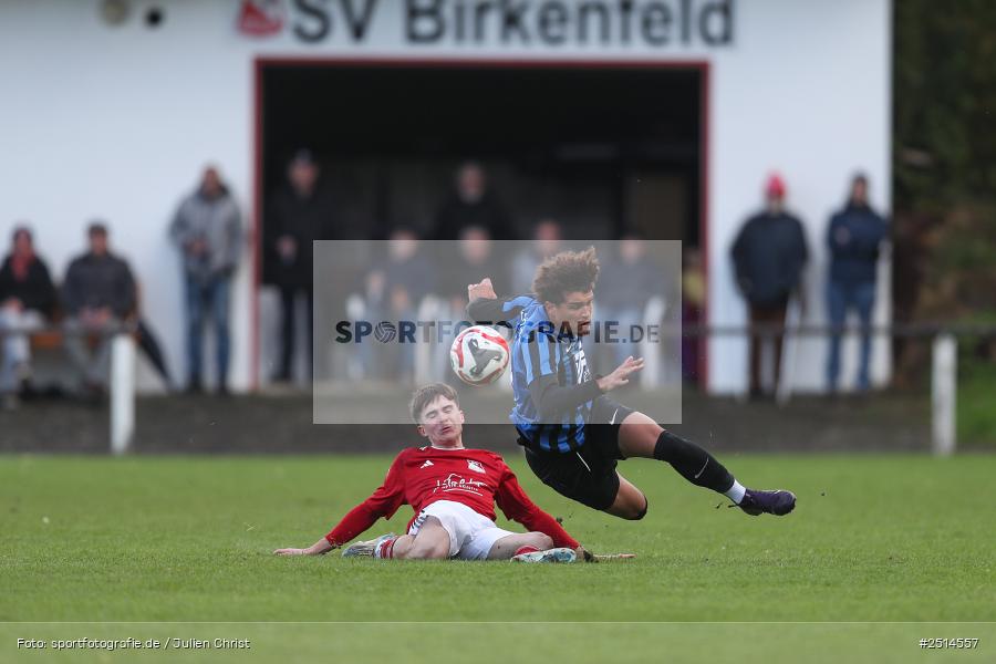 sport, action, TG Höchberg, Sportgelände, SV Birkenfeld, Fussball, Birkenfeld, Bezirksliga Unterfranken West, BFV, 12. Spieltag, 05.10.2025 - Bild-ID: 2514557