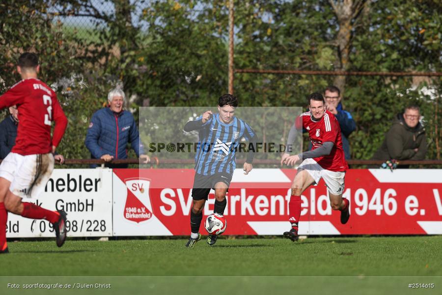 sport, action, TG Höchberg, Sportgelände, SV Birkenfeld, Fussball, Birkenfeld, Bezirksliga Unterfranken West, BFV, 12. Spieltag, 05.10.2025 - Bild-ID: 2514615