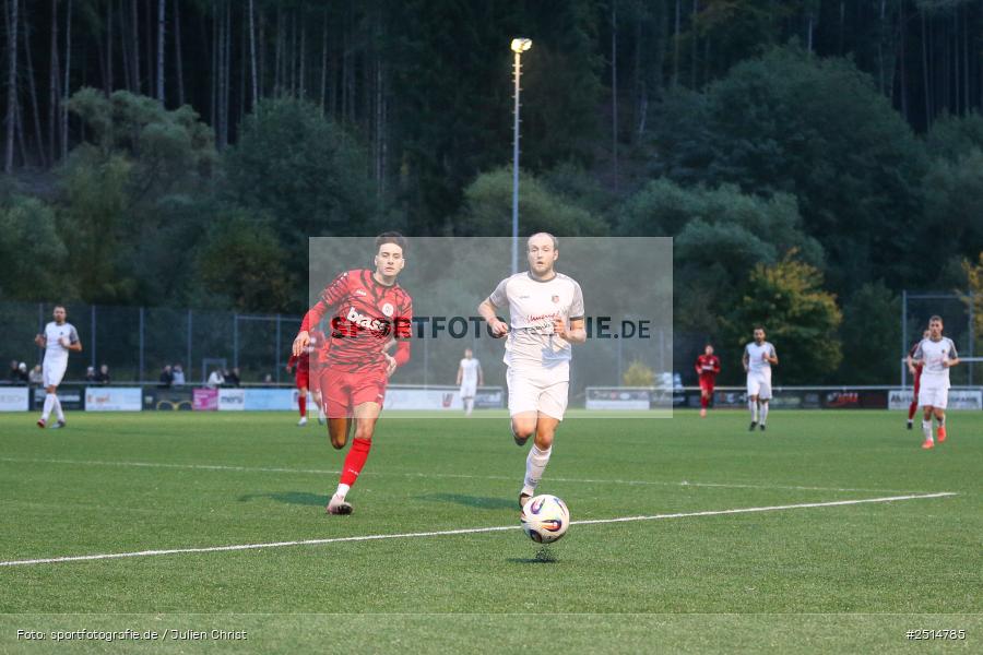sport, action, TuS Frammersbach, TUS, Landesliga Nordwest, Fussball, Fuhrmann Arena, Frammersbach, FCF, BFV, 15. Spieltag, 10.10.2025, 1. FC Fuchsstadt - Bild-ID: 2514785