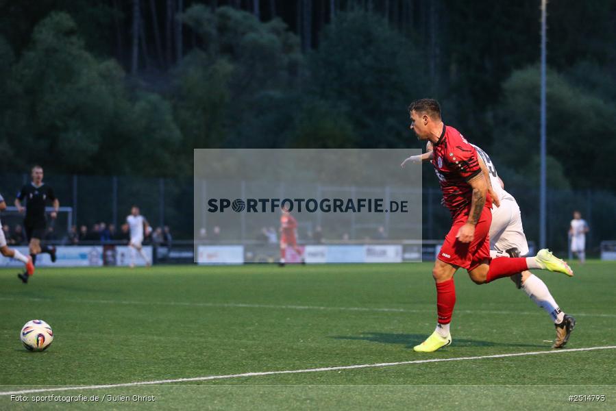 sport, action, TuS Frammersbach, TUS, Landesliga Nordwest, Fussball, Fuhrmann Arena, Frammersbach, FCF, BFV, 15. Spieltag, 10.10.2025, 1. FC Fuchsstadt - Bild-ID: 2514793