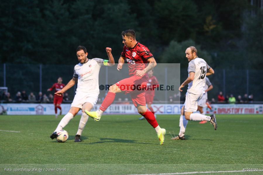 sport, action, TuS Frammersbach, TUS, Landesliga Nordwest, Fussball, Fuhrmann Arena, Frammersbach, FCF, BFV, 15. Spieltag, 10.10.2025, 1. FC Fuchsstadt - Bild-ID: 2514796