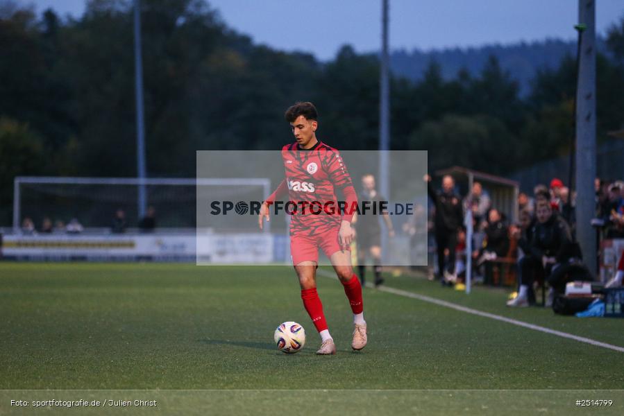 sport, action, TuS Frammersbach, TUS, Landesliga Nordwest, Fussball, Fuhrmann Arena, Frammersbach, FCF, BFV, 15. Spieltag, 10.10.2025, 1. FC Fuchsstadt - Bild-ID: 2514799
