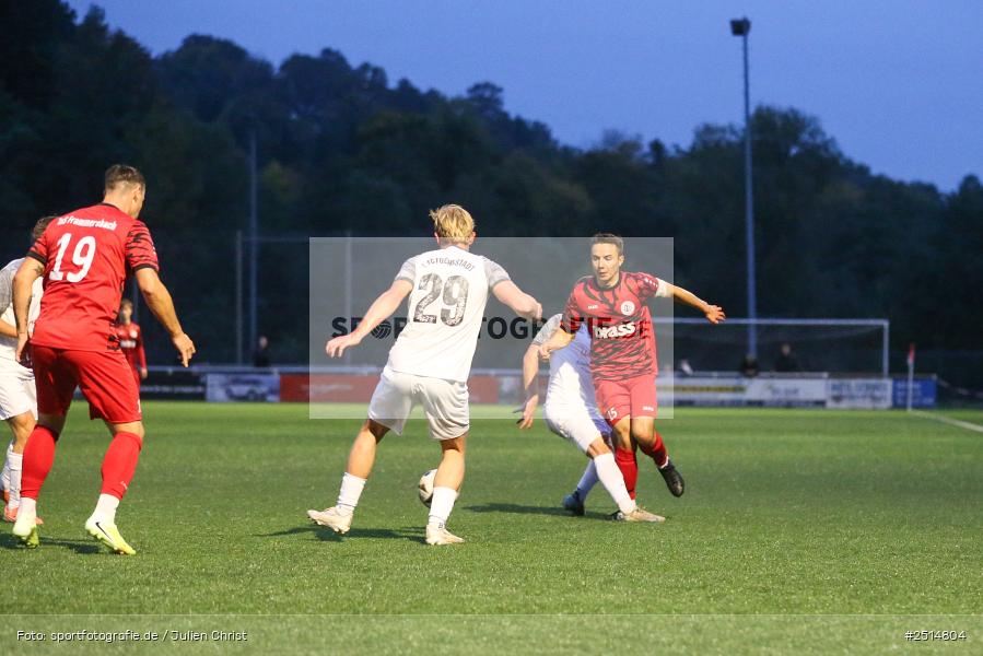 sport, action, TuS Frammersbach, TUS, Landesliga Nordwest, Fussball, Fuhrmann Arena, Frammersbach, FCF, BFV, 15. Spieltag, 10.10.2025, 1. FC Fuchsstadt - Bild-ID: 2514804