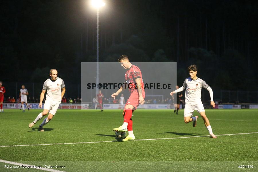 sport, action, TuS Frammersbach, TUS, Landesliga Nordwest, Fussball, Fuhrmann Arena, Frammersbach, FCF, BFV, 15. Spieltag, 10.10.2025, 1. FC Fuchsstadt - Bild-ID: 2514810