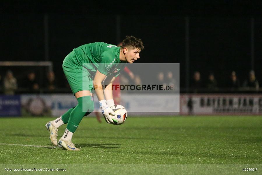 sport, action, TuS Frammersbach, TUS, Landesliga Nordwest, Fussball, Fuhrmann Arena, Frammersbach, FCF, BFV, 15. Spieltag, 10.10.2025, 1. FC Fuchsstadt - Bild-ID: 2514817