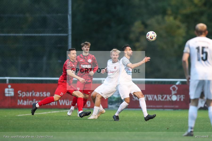 sport, action, TuS Frammersbach, TUS, Landesliga Nordwest, Fussball, Fuhrmann Arena, Frammersbach, FCF, BFV, 15. Spieltag, 10.10.2025, 1. FC Fuchsstadt - Bild-ID: 2514848