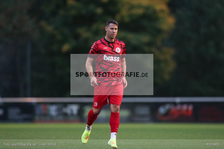 sport, action, TuS Frammersbach, TUS, Landesliga Nordwest, Fussball, Fuhrmann Arena, Frammersbach, FCF, BFV, 15. Spieltag, 10.10.2025, 1. FC Fuchsstadt - Bild-ID: 2514859