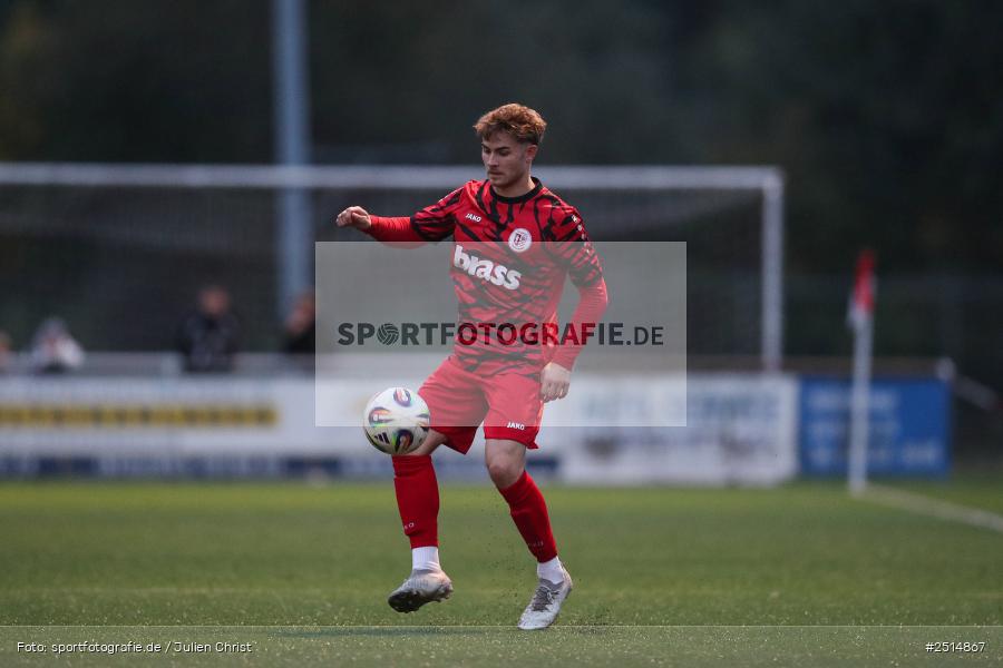 sport, action, TuS Frammersbach, TUS, Landesliga Nordwest, Fussball, Fuhrmann Arena, Frammersbach, FCF, BFV, 15. Spieltag, 10.10.2025, 1. FC Fuchsstadt - Bild-ID: 2514867