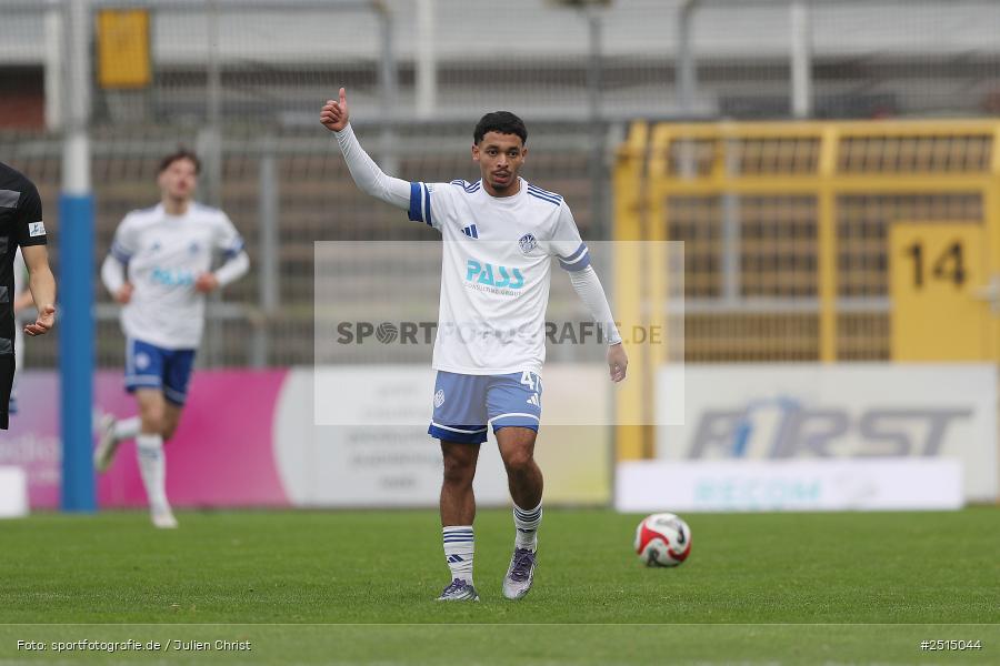 Stadion am Schönbusch, Aschaffenburg, 11.10.2025, sport, action, BFV, 13. Spieltag, Fussball, Regionalliga Bayern, FVI, SVA, FV Illertissen, SV Viktoria Aschaffenburg - Bild-ID: 2515044