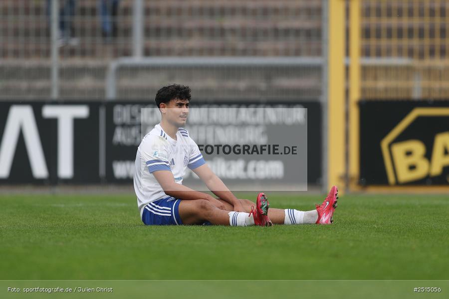 Stadion am Schönbusch, Aschaffenburg, 11.10.2025, sport, action, BFV, 13. Spieltag, Fussball, Regionalliga Bayern, FVI, SVA, FV Illertissen, SV Viktoria Aschaffenburg - Bild-ID: 2515056