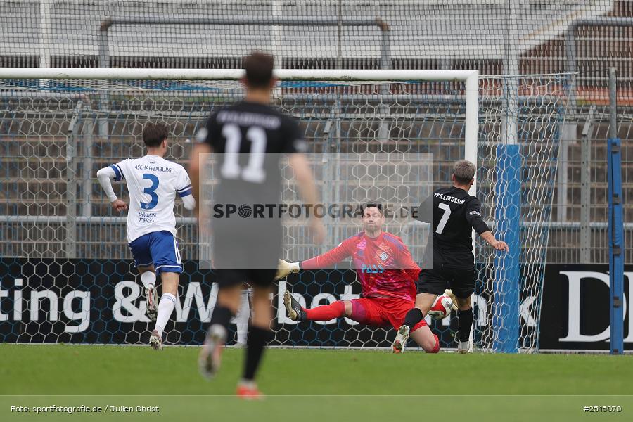 Stadion am Schönbusch, Aschaffenburg, 11.10.2025, sport, action, BFV, 13. Spieltag, Fussball, Regionalliga Bayern, FVI, SVA, FV Illertissen, SV Viktoria Aschaffenburg - Bild-ID: 2515070