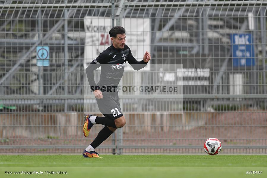 Stadion am Schönbusch, Aschaffenburg, 11.10.2025, sport, action, BFV, 13. Spieltag, Fussball, Regionalliga Bayern, FVI, SVA, FV Illertissen, SV Viktoria Aschaffenburg - Bild-ID: 2515087