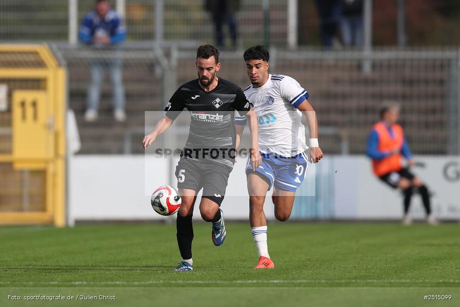 Stadion am Schönbusch, Aschaffenburg, 11.10.2025, sport, action, BFV, 13. Spieltag, Fussball, Regionalliga Bayern, FVI, SVA, FV Illertissen, SV Viktoria Aschaffenburg - Bild-ID: 2515099