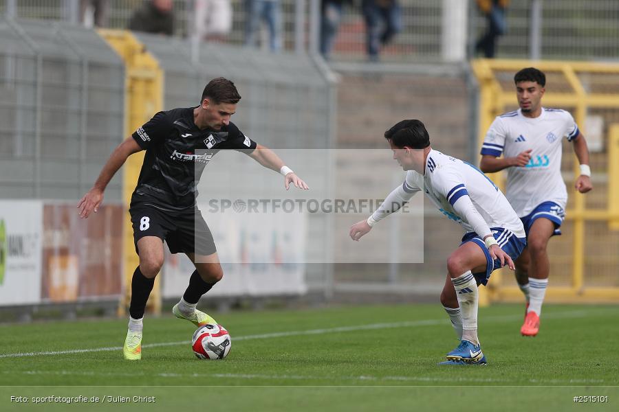 Stadion am Schönbusch, Aschaffenburg, 11.10.2025, sport, action, BFV, 13. Spieltag, Fussball, Regionalliga Bayern, FVI, SVA, FV Illertissen, SV Viktoria Aschaffenburg - Bild-ID: 2515101