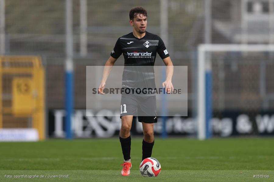 Stadion am Schönbusch, Aschaffenburg, 11.10.2025, sport, action, BFV, 13. Spieltag, Fussball, Regionalliga Bayern, FVI, SVA, FV Illertissen, SV Viktoria Aschaffenburg - Bild-ID: 2515106