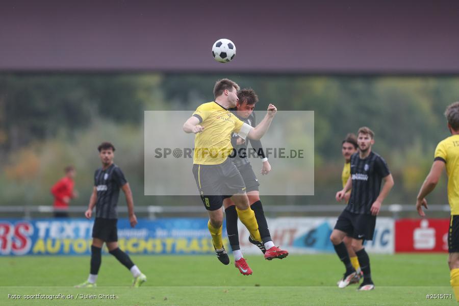 sport, action, TSV Karlburg, TSV Eisingen, Landesliga Nordwest, Karlburg, KAR, Fussball, Fundamentum Sportpark, EIS, BFV, 15. Spieltag, 11.10.2025 - Bild-ID: 2515171