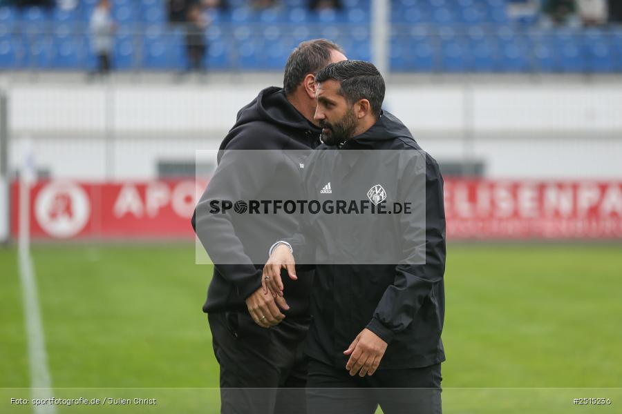 sport, action, Stadion am Schönbusch, SVA, SV Viktoria Aschaffenburg, Regionalliga Bayern, Fussball, FVI, FV Illertissen, BFV, Aschaffenburg, 13. Spieltag, 11.10.2025 - Bild-ID: 2515236