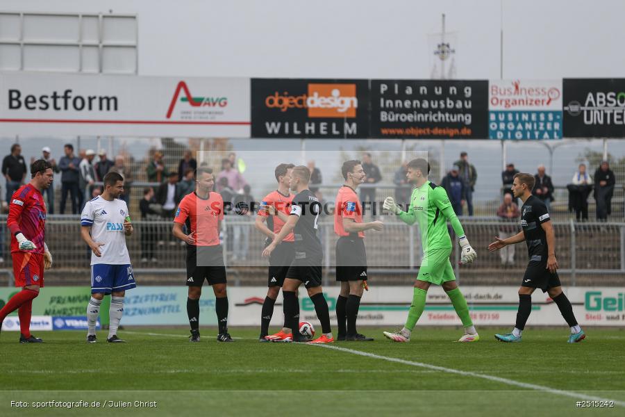 sport, action, Stadion am Schönbusch, SVA, SV Viktoria Aschaffenburg, Regionalliga Bayern, Fussball, FVI, FV Illertissen, BFV, Aschaffenburg, 13. Spieltag, 11.10.2025 - Bild-ID: 2515242