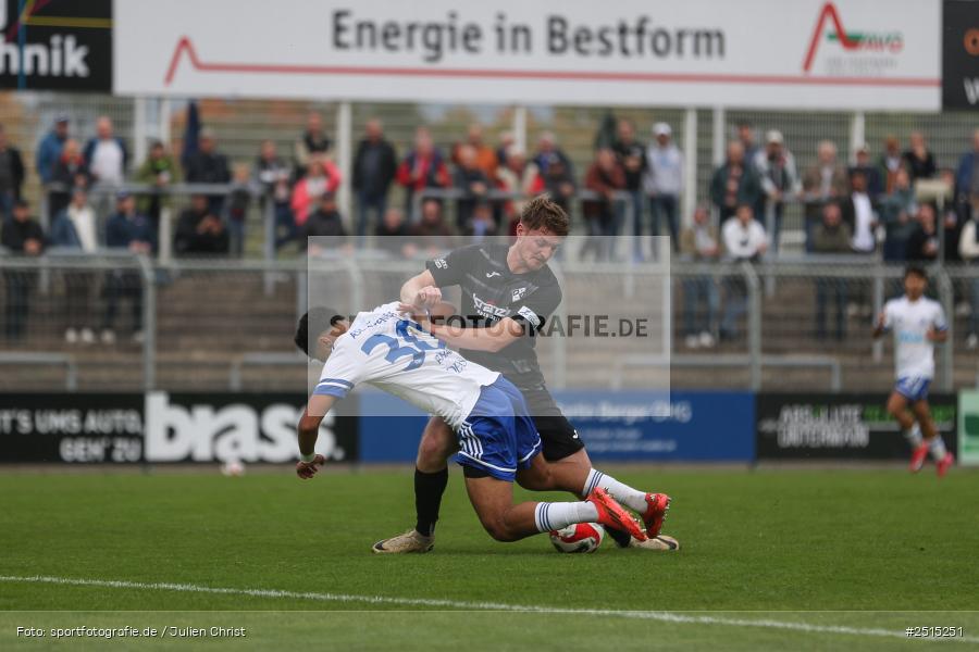 sport, action, Stadion am Schönbusch, SVA, SV Viktoria Aschaffenburg, Regionalliga Bayern, Fussball, FVI, FV Illertissen, BFV, Aschaffenburg, 13. Spieltag, 11.10.2025 - Bild-ID: 2515251