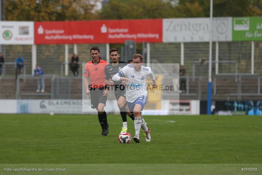 sport, action, Stadion am Schönbusch, SVA, SV Viktoria Aschaffenburg, Regionalliga Bayern, Fussball, FVI, FV Illertissen, BFV, Aschaffenburg, 13. Spieltag, 11.10.2025 - Bild-ID: 2515255