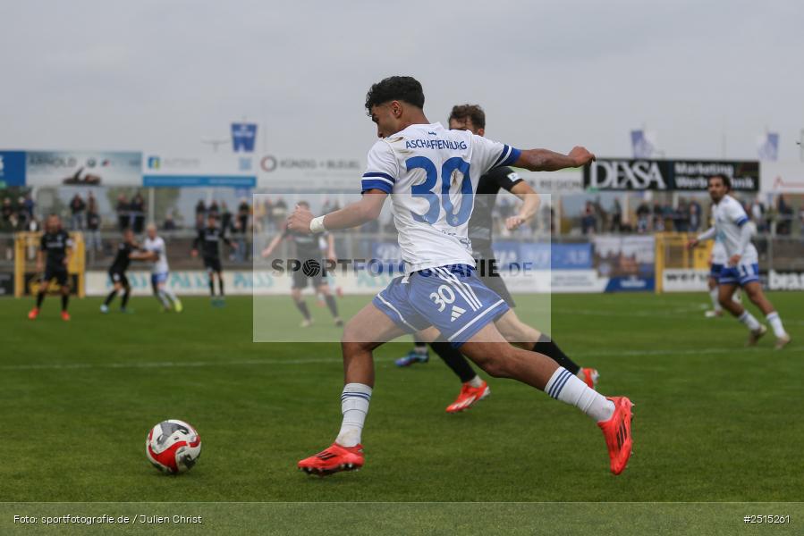 sport, action, Stadion am Schönbusch, SVA, SV Viktoria Aschaffenburg, Regionalliga Bayern, Fussball, FVI, FV Illertissen, BFV, Aschaffenburg, 13. Spieltag, 11.10.2025 - Bild-ID: 2515261