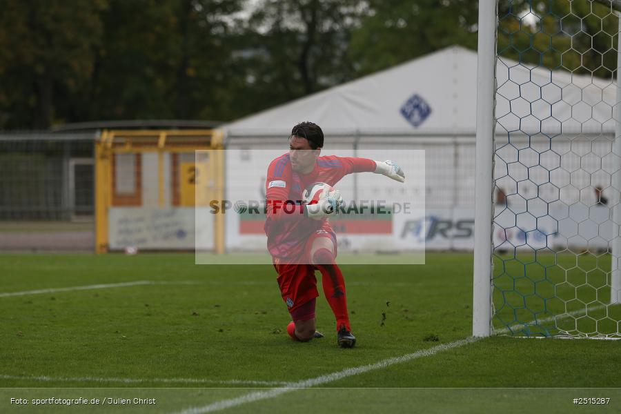 sport, action, Stadion am Schönbusch, SVA, SV Viktoria Aschaffenburg, Regionalliga Bayern, Fussball, FVI, FV Illertissen, BFV, Aschaffenburg, 13. Spieltag, 11.10.2025 - Bild-ID: 2515287