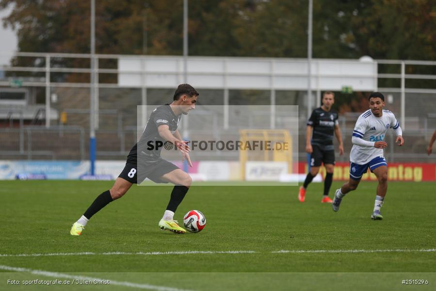 sport, action, Stadion am Schönbusch, SVA, SV Viktoria Aschaffenburg, Regionalliga Bayern, Fussball, FVI, FV Illertissen, BFV, Aschaffenburg, 13. Spieltag, 11.10.2025 - Bild-ID: 2515296