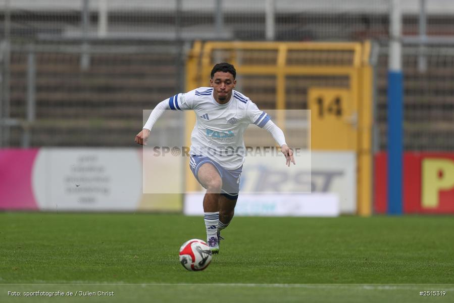 sport, action, Stadion am Schönbusch, SVA, SV Viktoria Aschaffenburg, Regionalliga Bayern, Fussball, FVI, FV Illertissen, BFV, Aschaffenburg, 13. Spieltag, 11.10.2025 - Bild-ID: 2515319